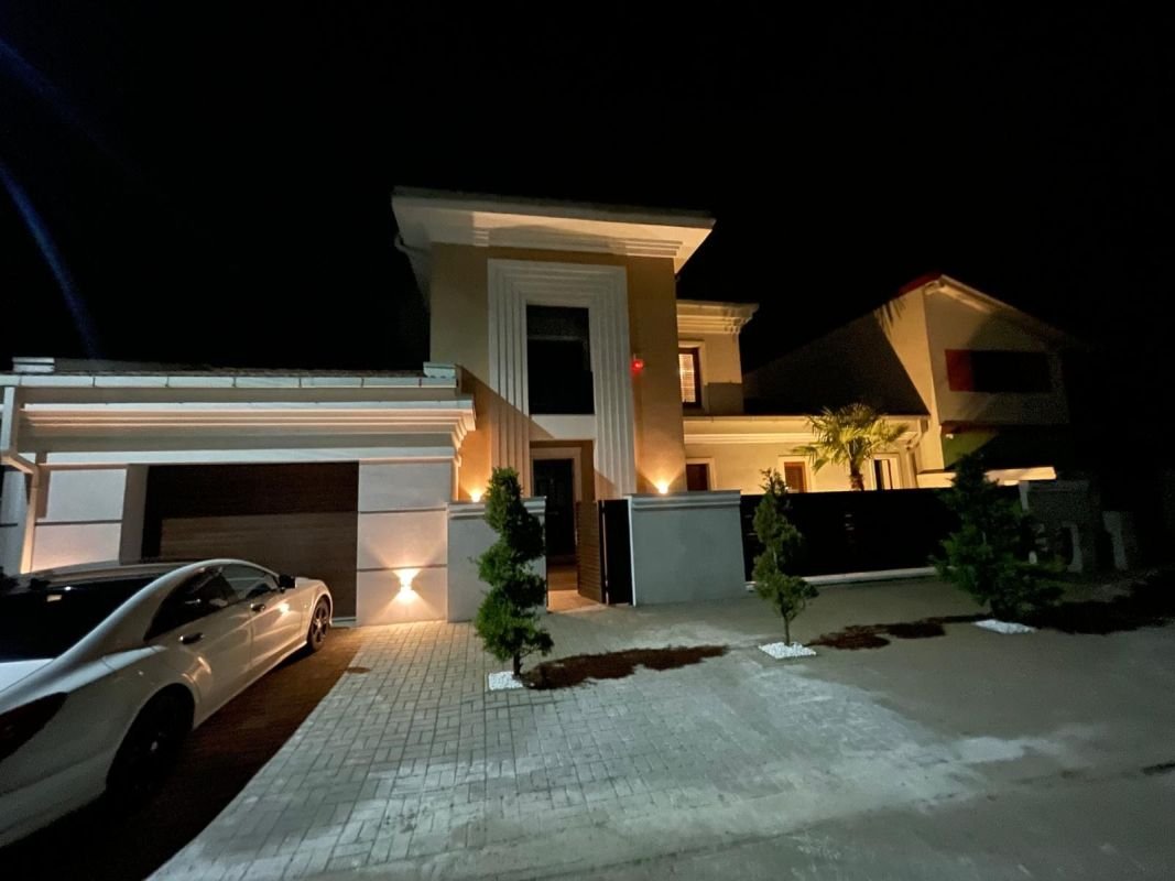 ae5baba8713e477eb20d87e91fb3b071