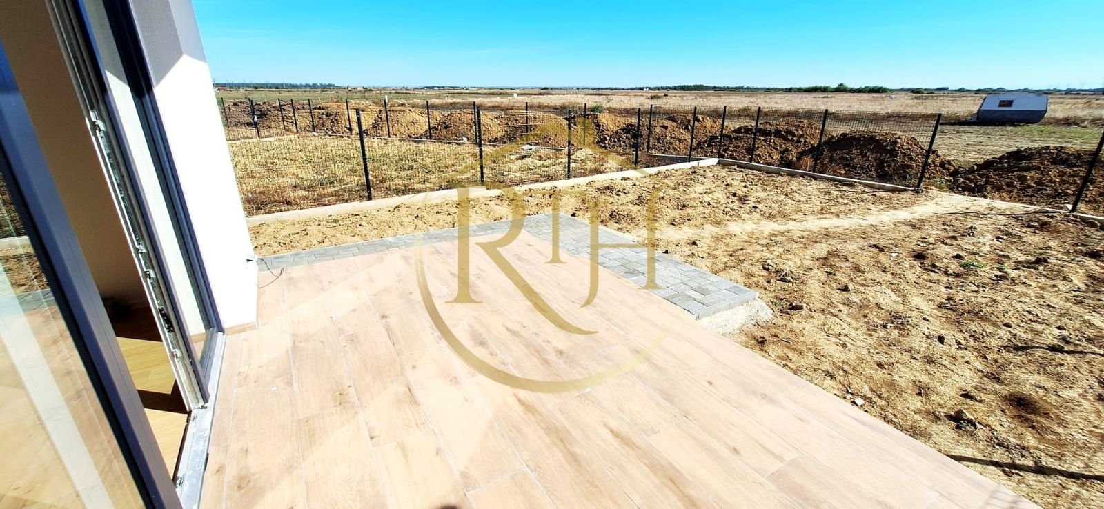 b102b14d4cea4d2e8e0445180562bd9a