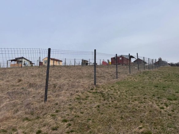 TEREN INTRAVILAN | 650 MP | CISNADIE