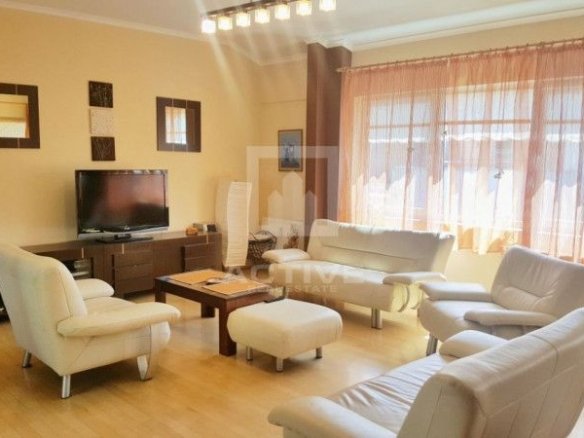 Apartament 4 camere -terase generoase -Zona regională cfr