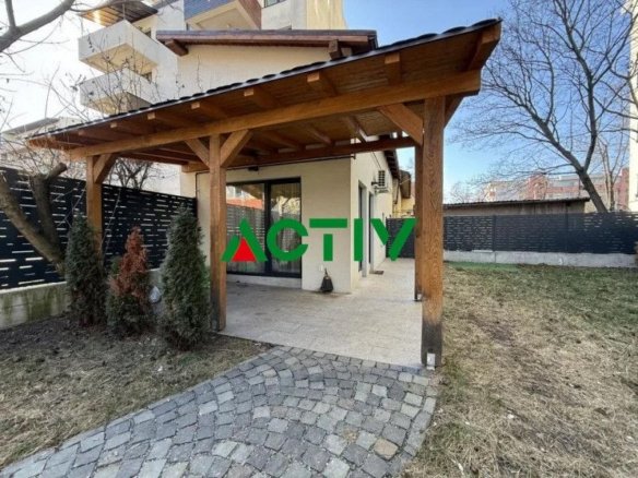 Casa / Vilă de vânzare, Terasă, 3 camere în Cartierul Gheorgheni