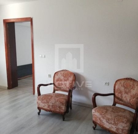 Birouri in Vila cu preluare chiriasi