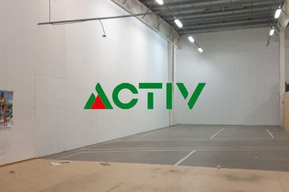 Spațiu industrial || zona Metro