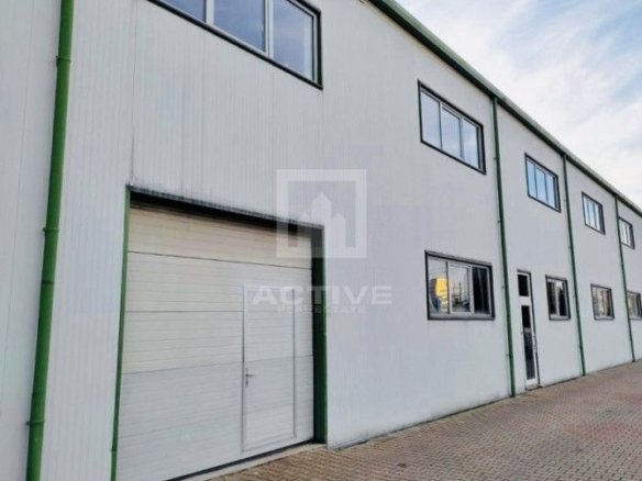 Hala +show-room || curte proprie