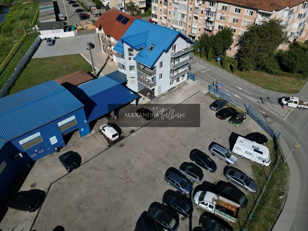 c3e600c94fcd450e91c7da5b4aa2f504-1