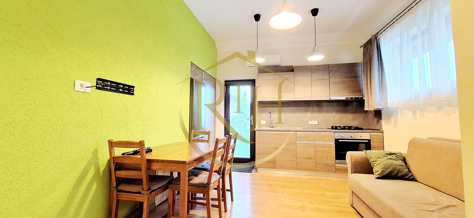 cd942ce1dce04ded8bb805a03f02df00