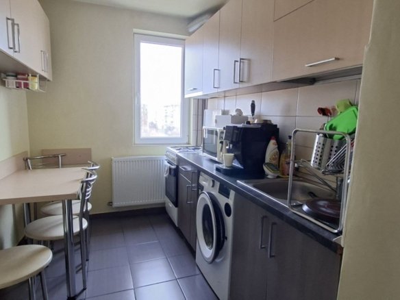 Apartament cu 2 camere Torontalului/Iulius Town