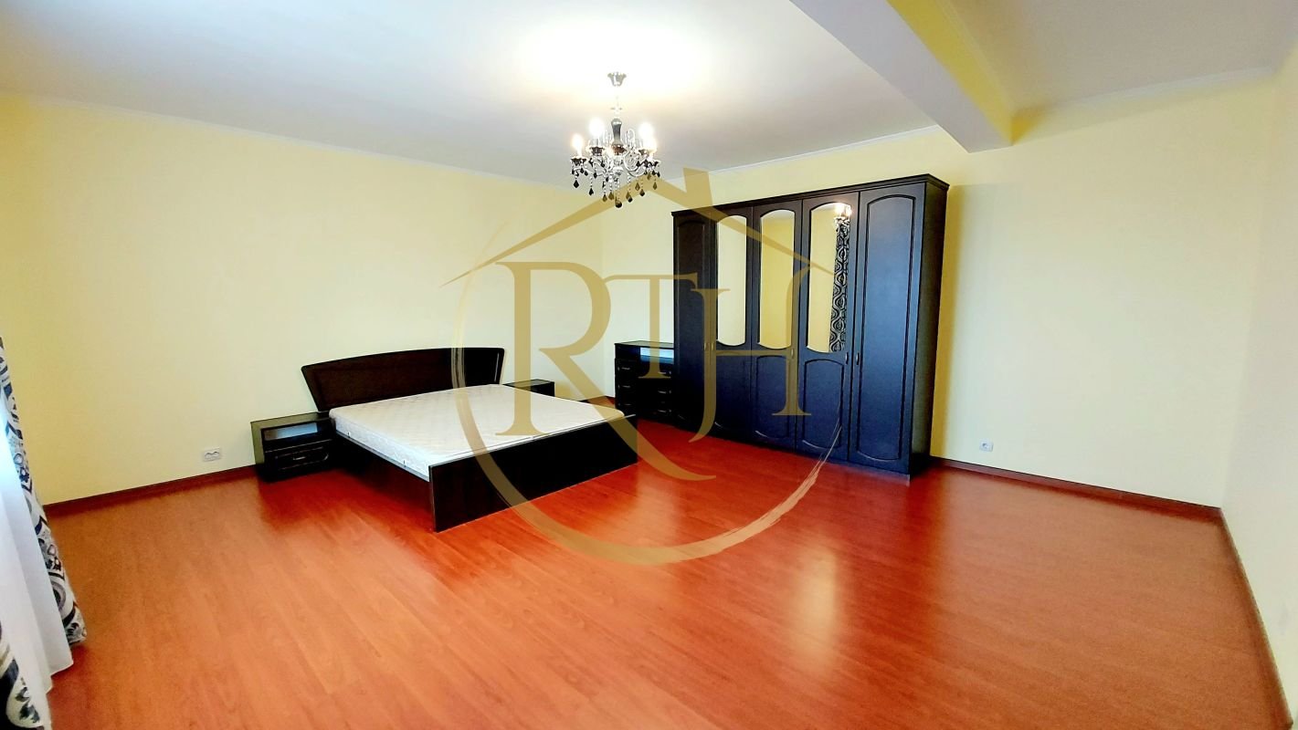 d95a1a1ba3e04bfaa1c05c9e859babc7