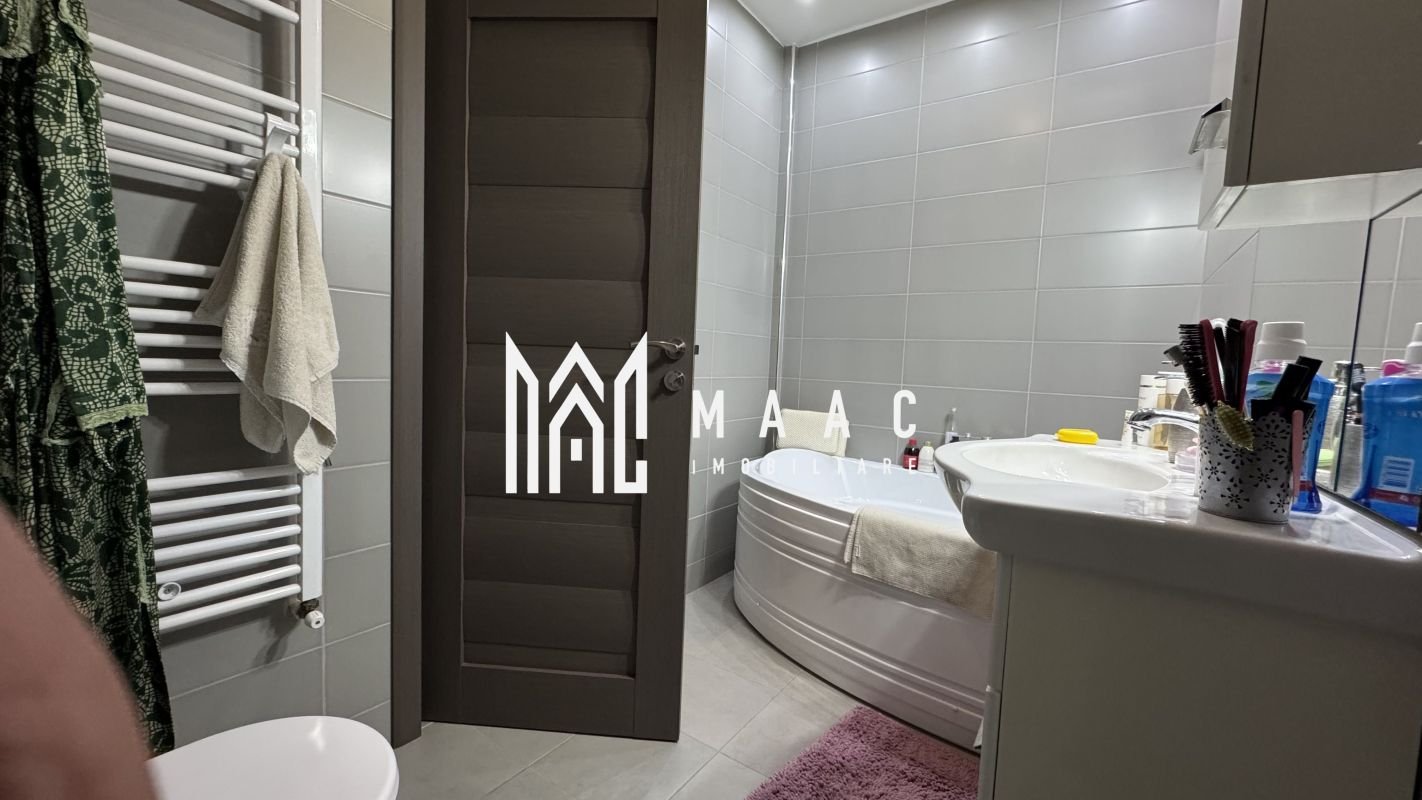 e22789fad87e42c2b8d5125dc0b54841