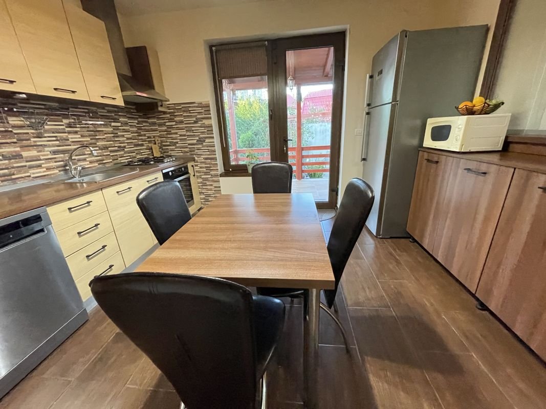 e22be75dff334f358856b360560f8598