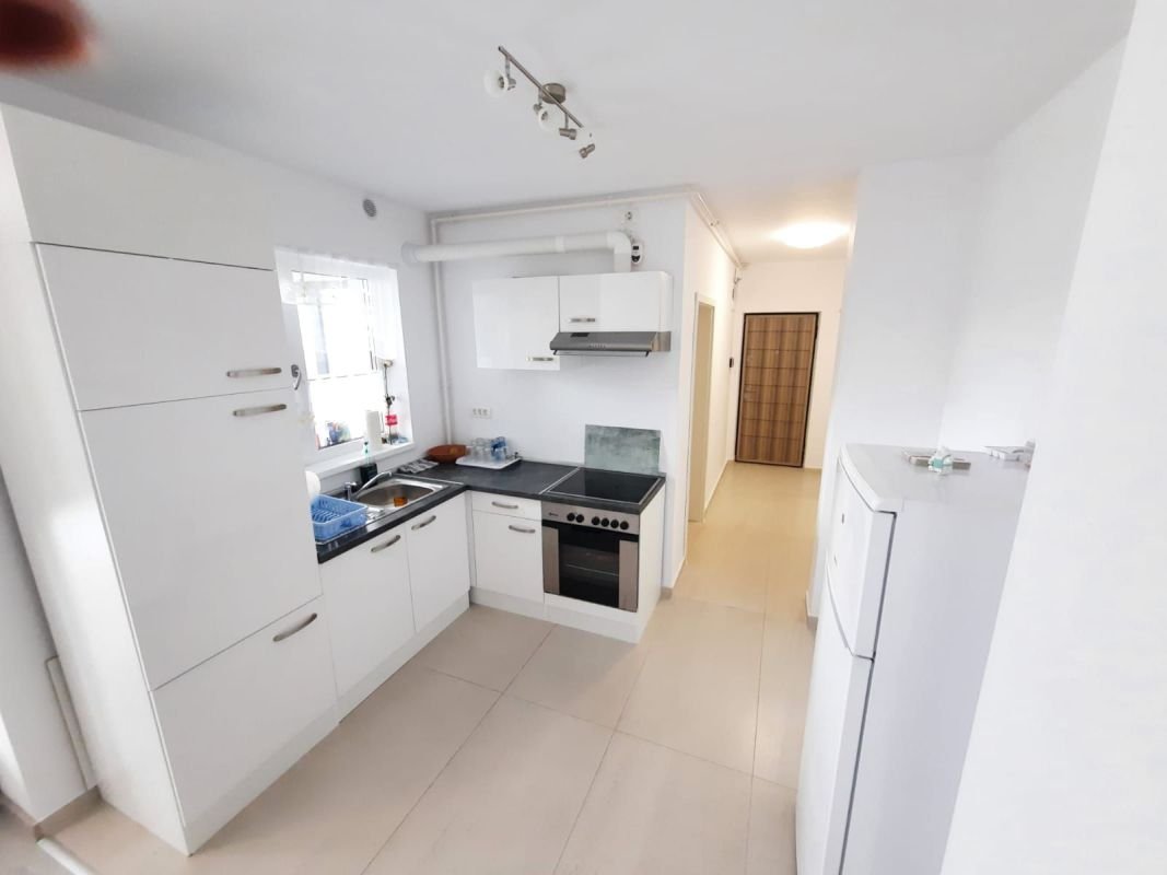 Apartament 3 camere bloc nou
