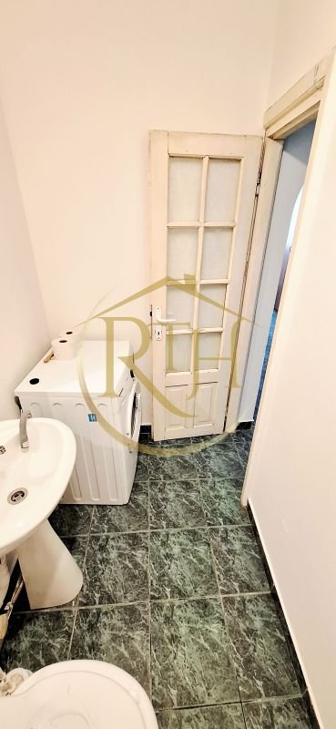 eaad1e95faa1415d8f589fe3639d216a