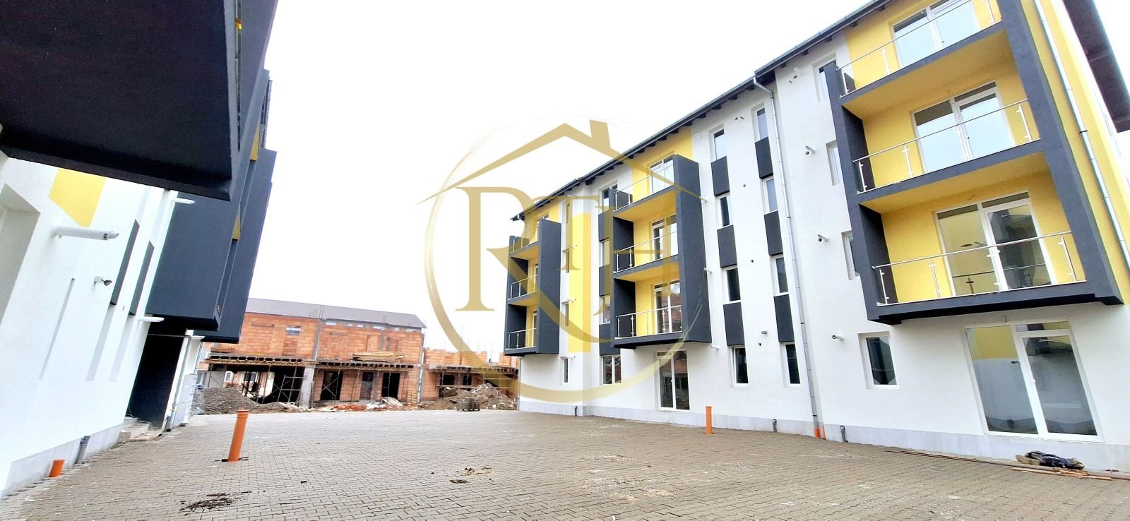 eceaba5a6eda4c429fd3b1b388be9f12