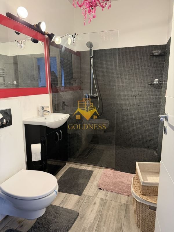 f0a9434f3f1a4cff8682f330e1c8da3f