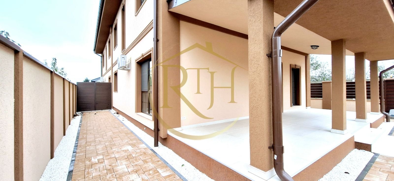 f344b7d56d144c5a86aacfeeec3fdcc8