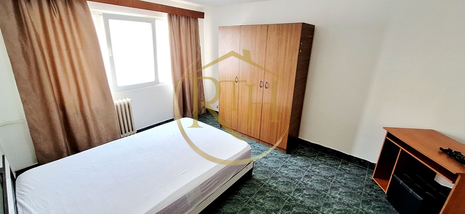 f7cd724ed3534de080f02a1a13ed58b4