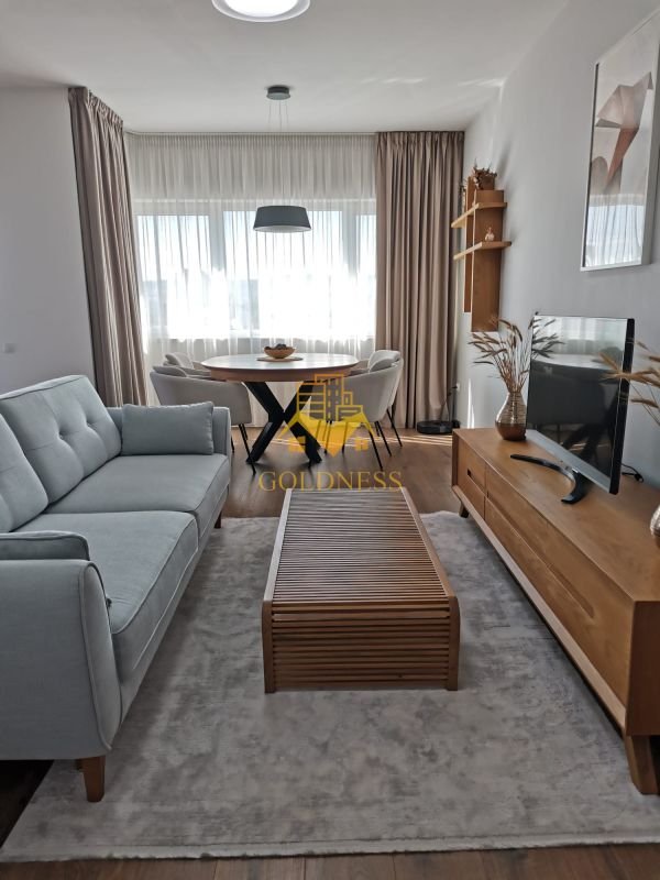 fb1cb07ed08447bba5e4325d59dd510a-1