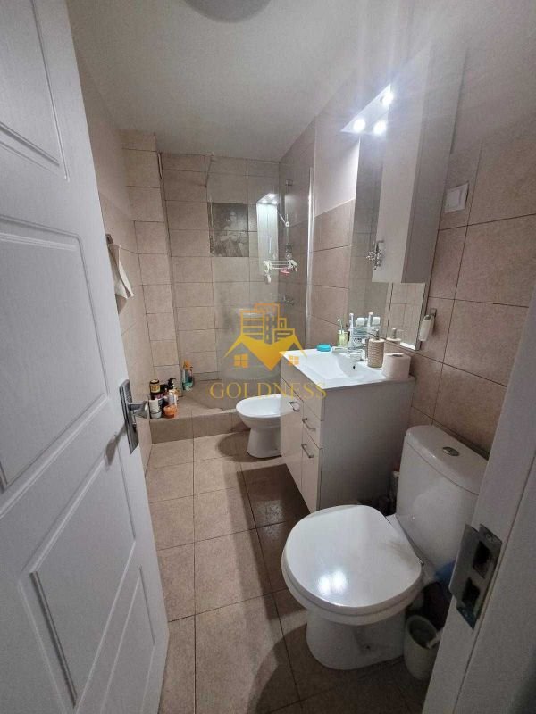 fd7b05c148c3483bbb6e0e98c4bab5bc