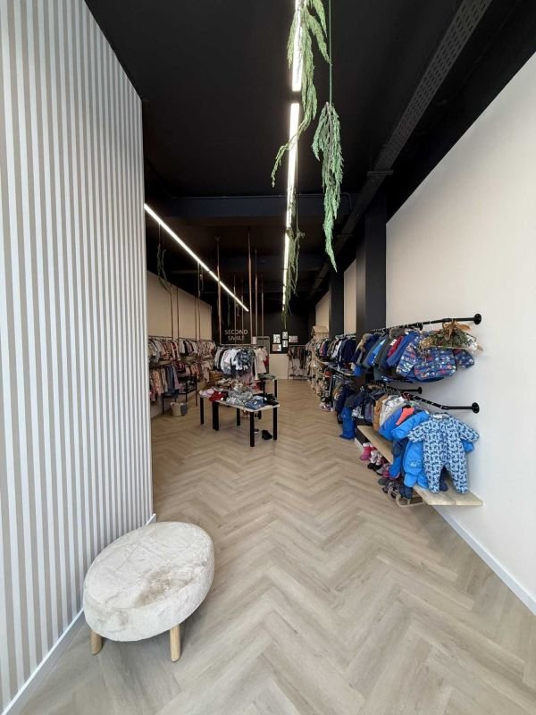 fdb4a7850e054056874189a74fbca7a8-1