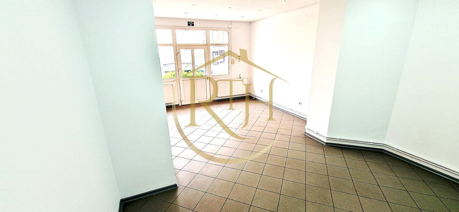 feb14266662f4a768660d0365dae43e4