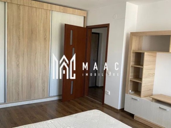 Apartament 2 camere | Etaj 3 | Balcon | Selimbar