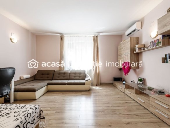 REZERVAT!Apartament 2 camere spatios la casa individuala zona centrala