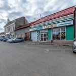 Investiție în Aradul Nou – spațiu comercial, hala, si un penthouse