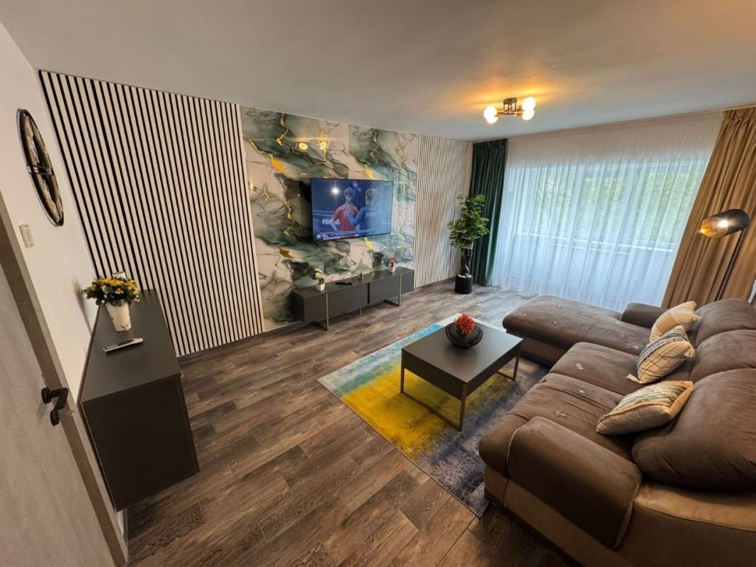 Apartament 2 camere ULTRACENTRAL – Bd. Unirii, | Zona Banca Franceza