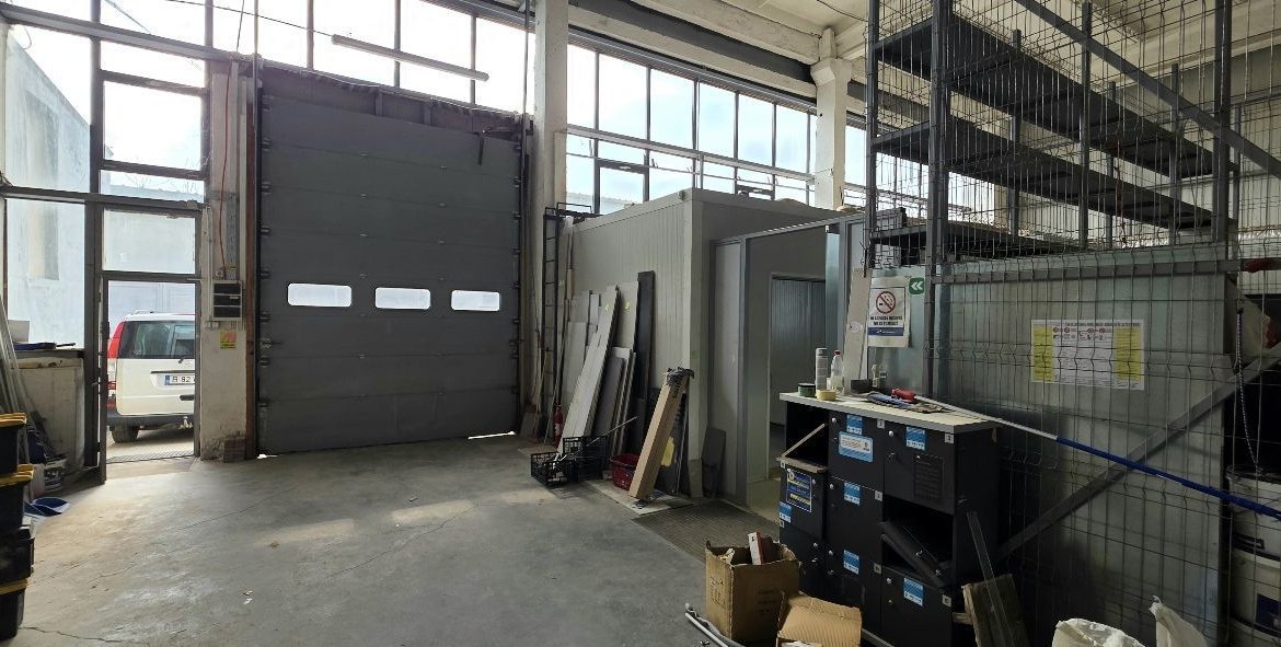 Republica spatiu industrial 450 mp de inchiriat