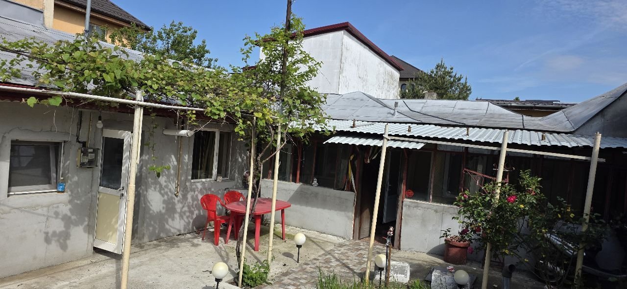 6de19f3f7e4845d59fb44497e8dfe432 Sos. Alexandrie sector 5 casa parter 3 camere de vanzare