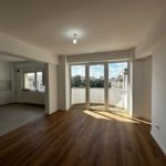 Apartament complet renovat cu 4 camere