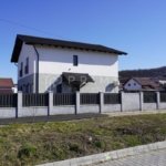 Casă tip duplex complet amenajată si mobilată