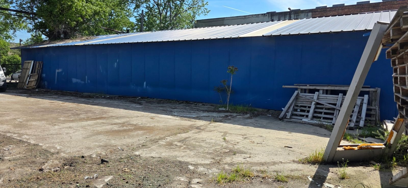 6fd6ba234a0a4a418a10c587d0650422 Hală de închiriat Sector 3 – Șos. Industriilor – 290 mp
