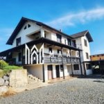 Vilă 7 Camere | 256 MPU | 2000 MP Teren Terasat | Tocile
