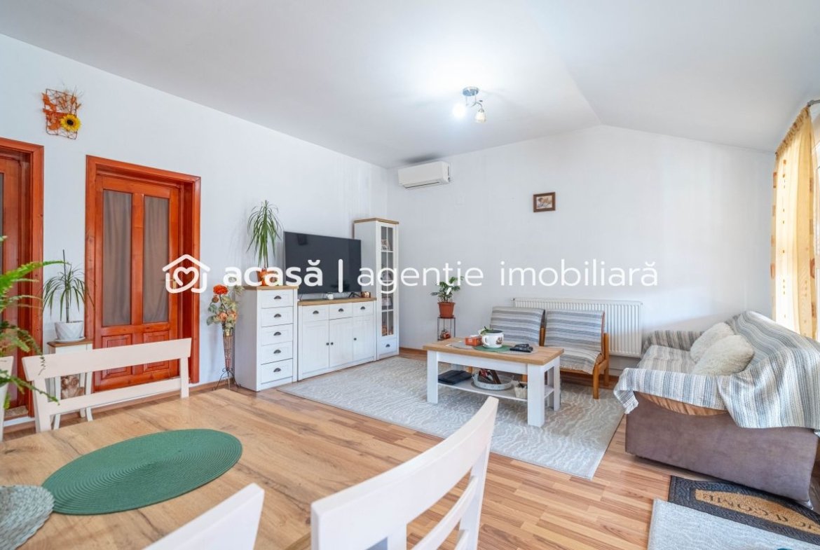 Casă spațioasă cu teren generos în Felnac – la 18 km de Arad