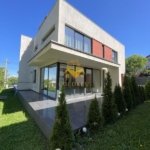 Duplex/Casa, Europa, Eugen Ionesco, Frunzișului, Observatorului, Garaj