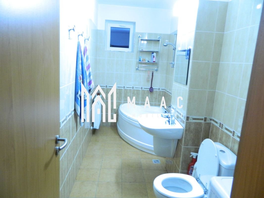 ab2ad09468f44e56a5b88c36c52ff275