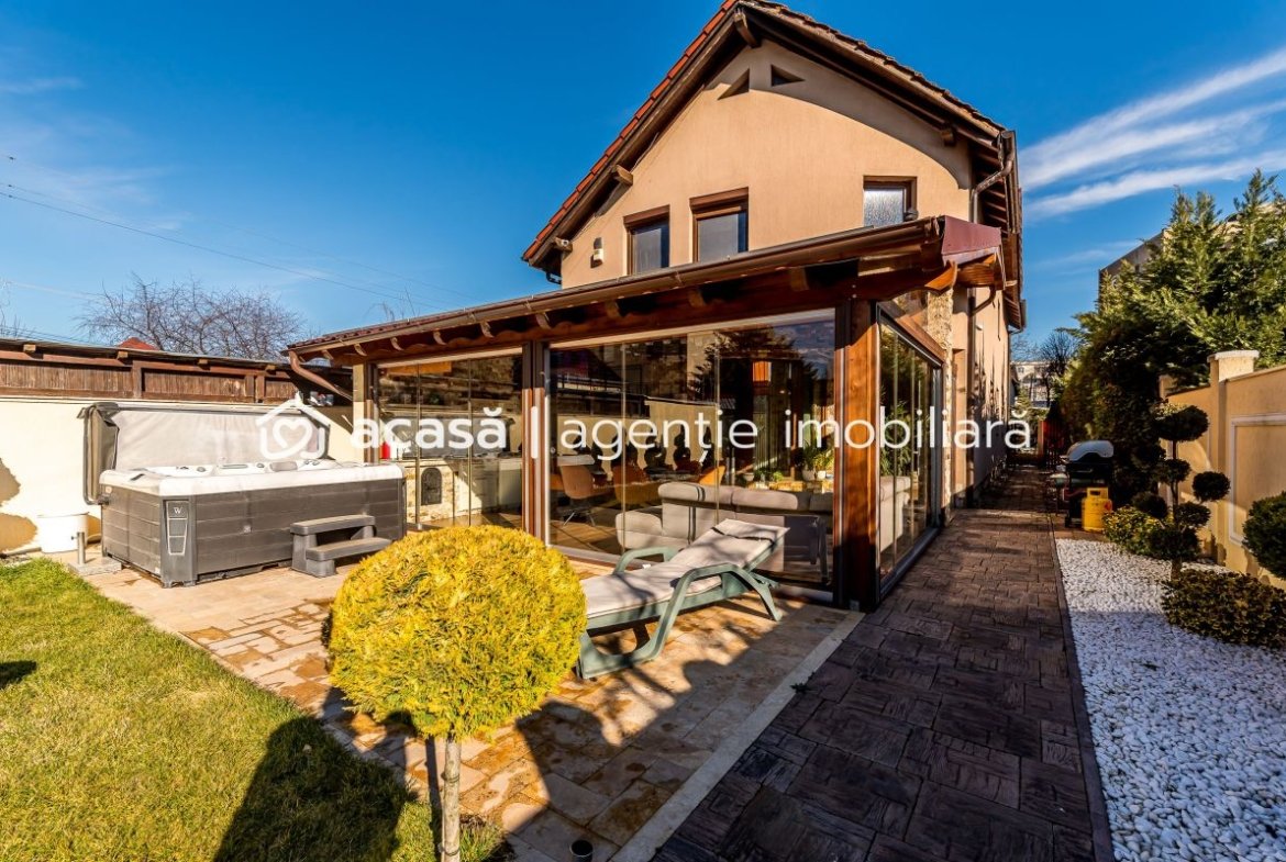 Casă smart, independentă energetic | teren 720 mp | 5 camere