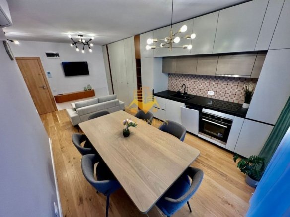 Mobilat lux 2 camere, AC, parcare subterana, Luis Pasteur, zona UMF