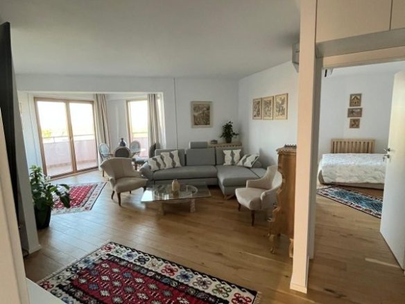 Piata Presei Libere apartament 3 camere de vanzare