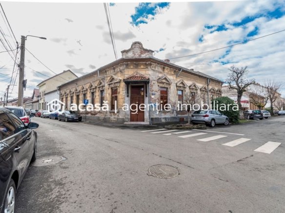 Apartament cu 3 Camere la Casă pe Strada I.L. Caragiale, Arad