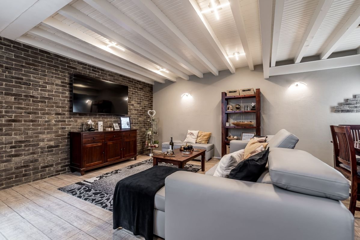 Apartament ultracentral | parter | mobilat și utilat