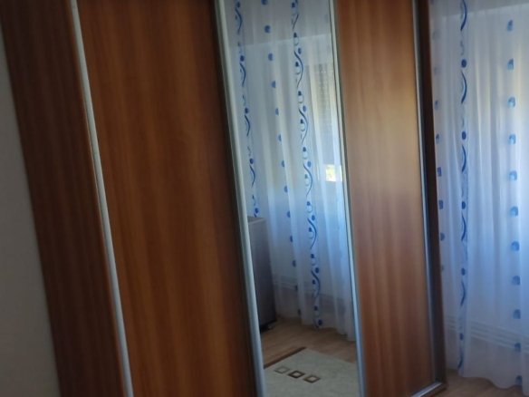 De inchiriat apartament spatios in Piata Centrala, 320 euro