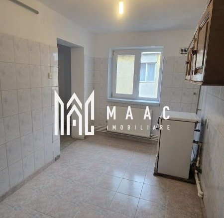 Garsonieră spațioasă de vanzare | centrala proprie | vedere superba.