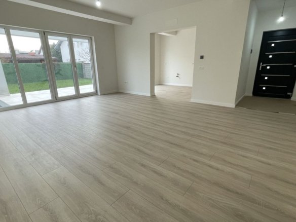Duplex 5 camere,constructie 2024-complet finisat -Dumbravita
