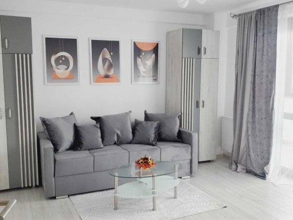 APARTAMENT PRIMA INCHIRIERE 3 CAMERE | ZONA DOAMNA STANCA