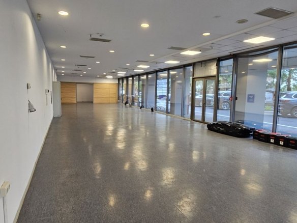 Pantelimon spatiu comercial 950 mp