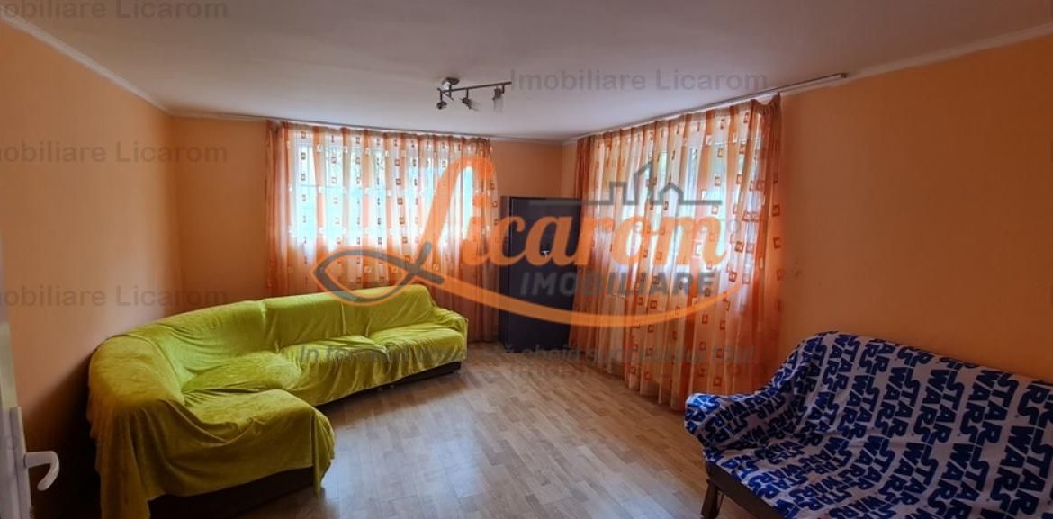 Casa individuala cu 2 apartamente, 6 camere,teren 403 mp,ASTRA.