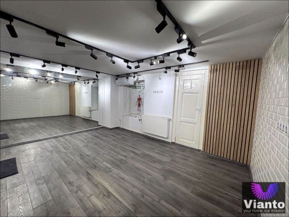Spatiu comercial birouri Central- bld Victoriei