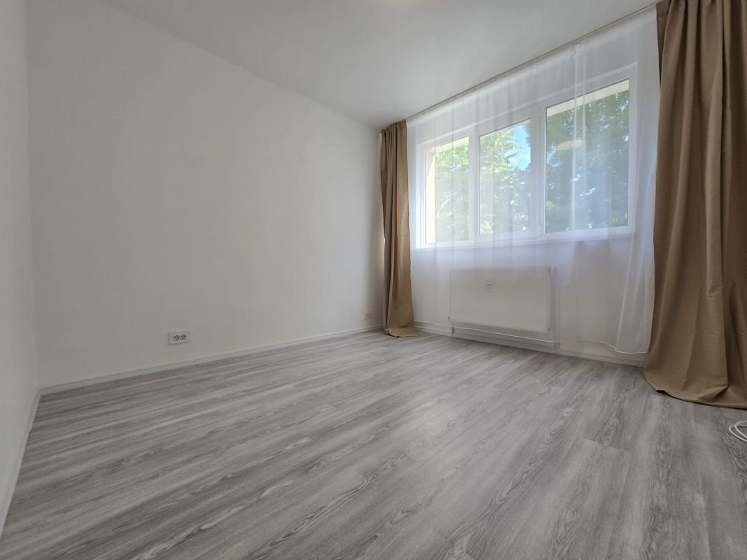 0c8b97cee28f4f9ea9b0d82e405f420d Ion Mihalache Clabucet apartament 2 camere de vanzare